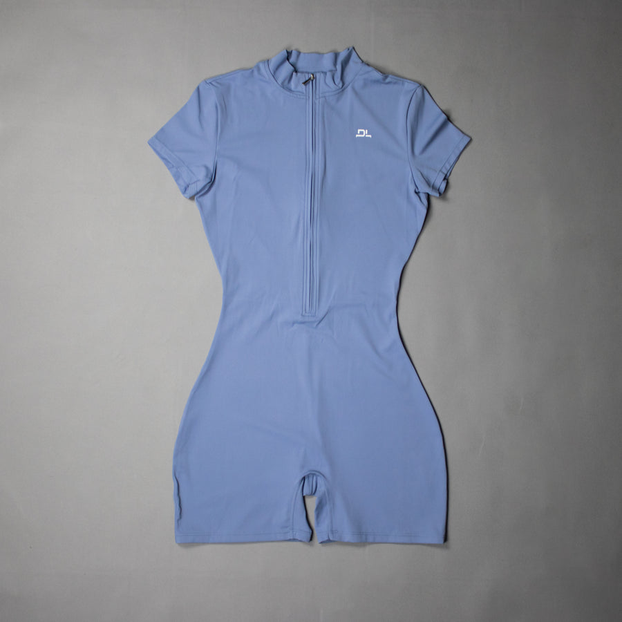 LE CHÉRIE SEAMLESS "GUÉRRIÉRE" SHORT SLEEVE BODYSUIT IN CRYSTAL BLUE