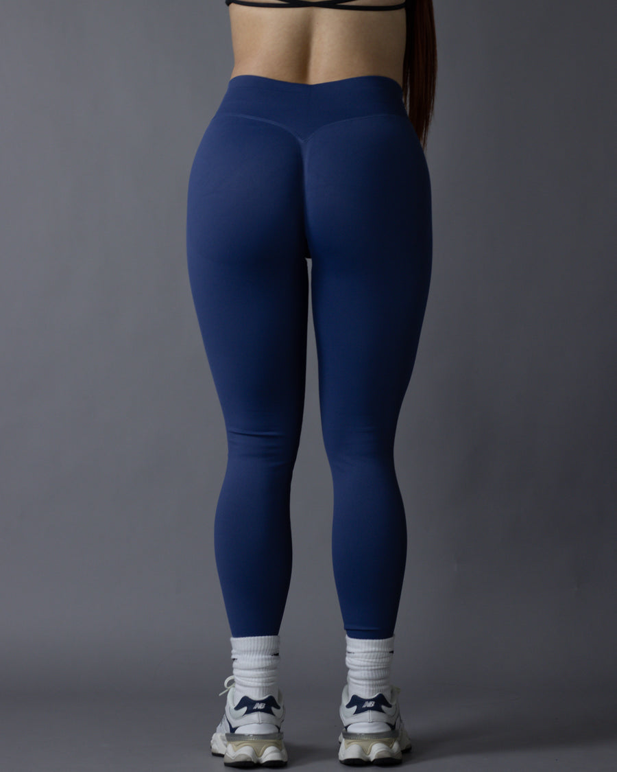 LE CHÉRIE SEAMLESS "AUDACIEUSE" SCRUNCH LEGGINGS IN OCEAN BLUE